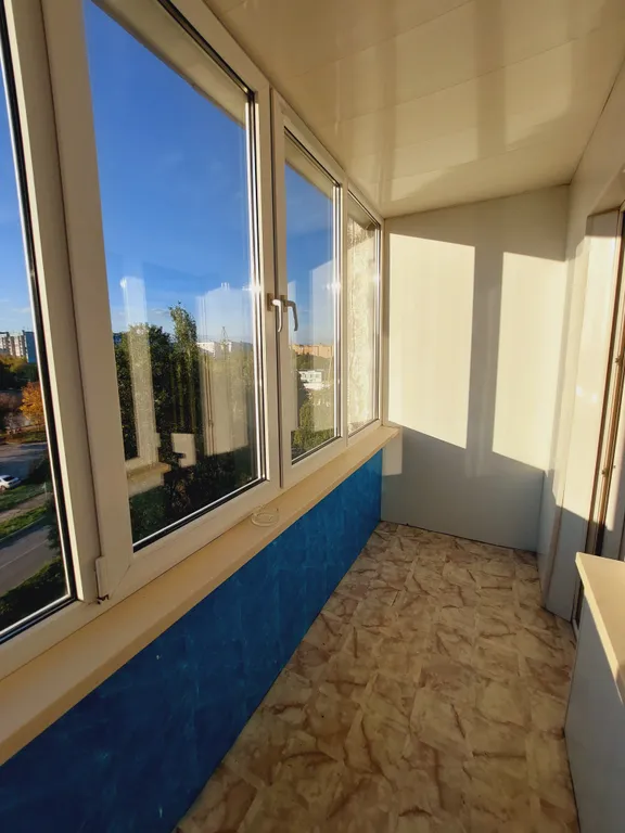 Квартира однокомнатная на улице Карбышева, 35 м², Новокуйбышевск — вид из окна