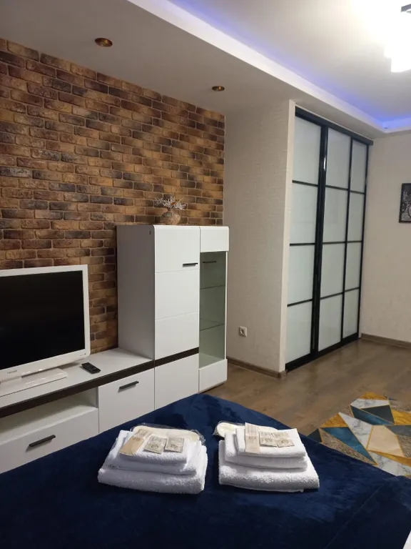 Квартира однокомнатная на улице Радужной, 45 м², Чебоксары — фото 18