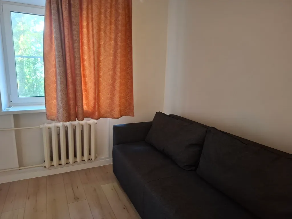 Квартира однокомнатная на улице Новолучанской, 30 м², Великий Новгород — спальня, фото 8