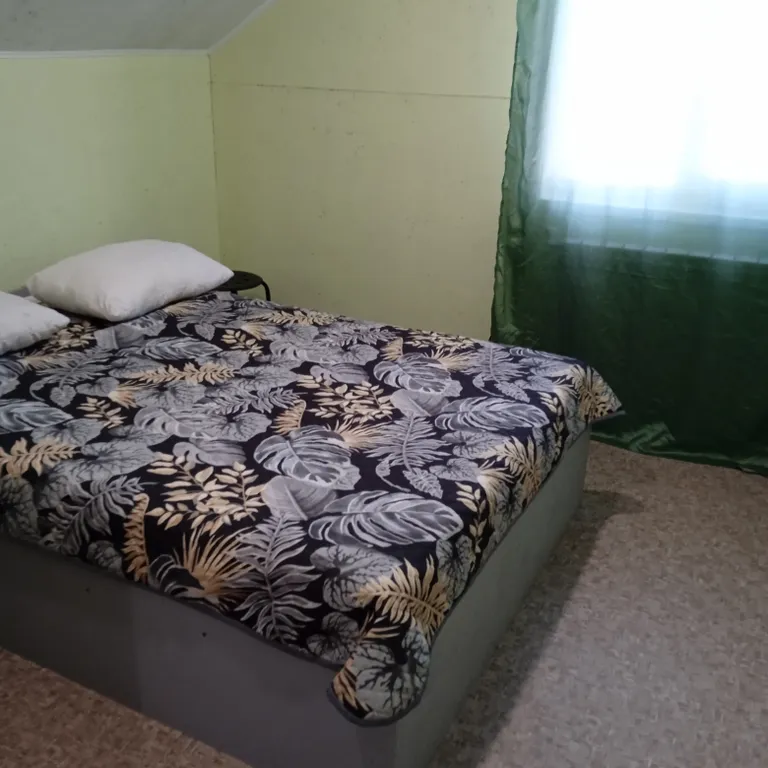 Дом 8-местный в Приволжском, 90 м², Казань — спальня, фото 7