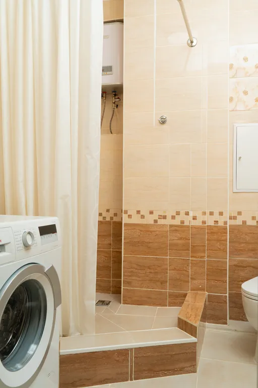 Студия однокомнатная на улице Депутатской, 33 м², Сочи — ванная комната, фото 3