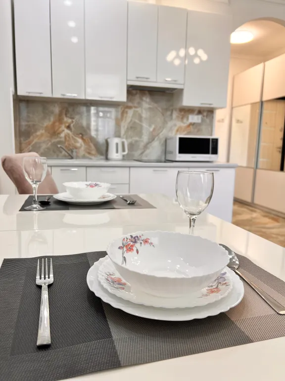 Студия однокомнатная на улице Депутатской, 33 м², Сочи — кухня, фото 3