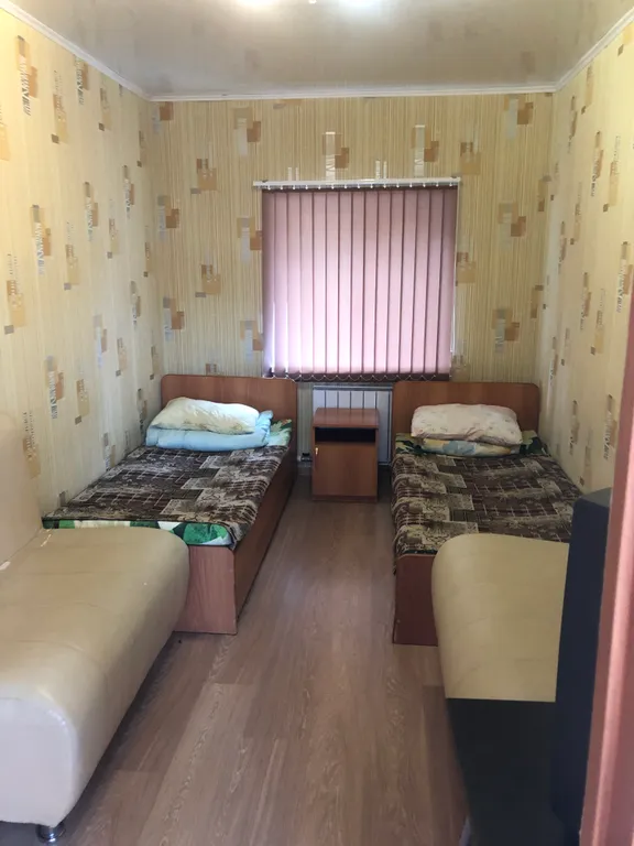 Квартира 4-комн на улице Ефремова, 96 м², Шадринск — спальня