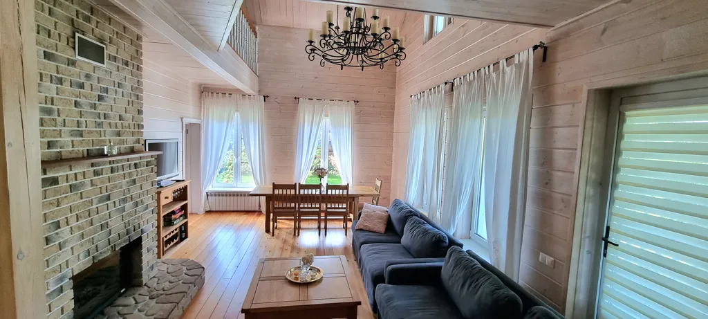 Дом в Ильичевке