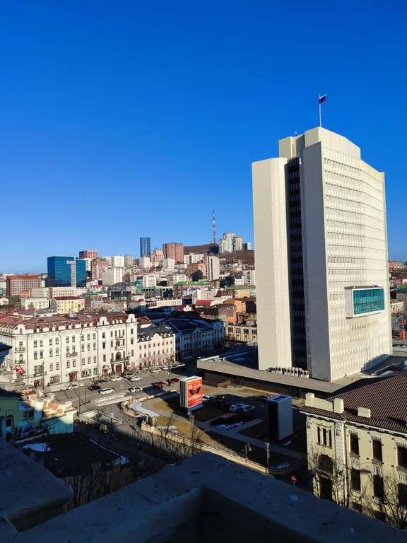 Квартира двухкомнатная в Фрунзенском, 62 м², Владивосток — фото 16