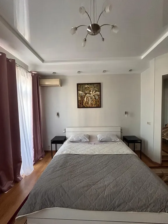 Квартира двухкомнатная в Фрунзенском, 62 м², Владивосток — фото 23