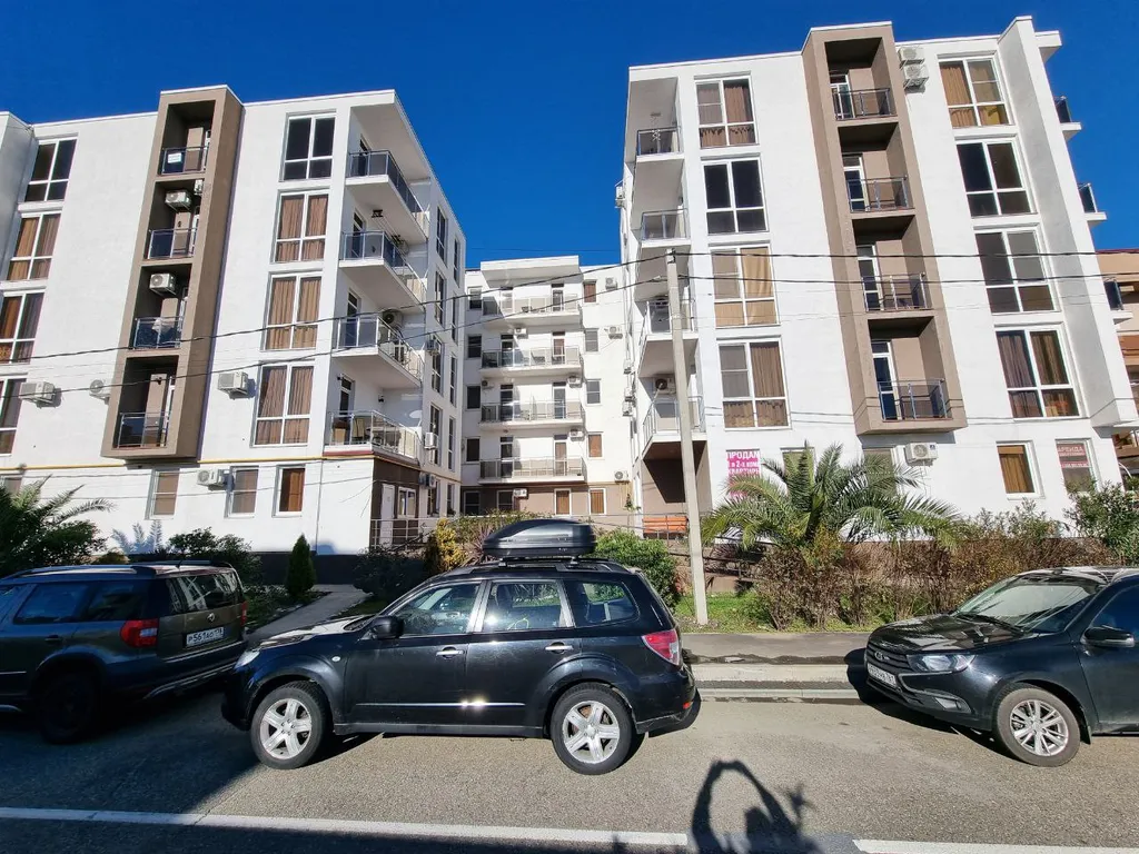 Квартира однокомнатная на улице Тросниковой, 38 м², Сириус — фото 23