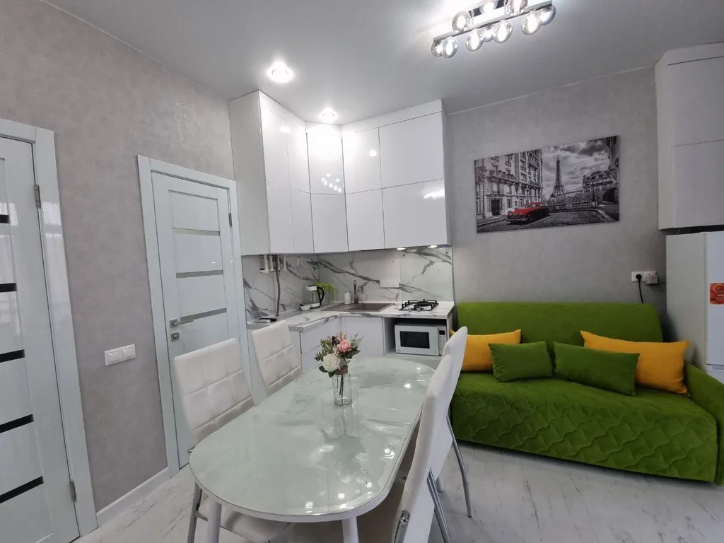 Квартира однокомнатная на улице Тросниковой, 38 м², Сириус — фото 3