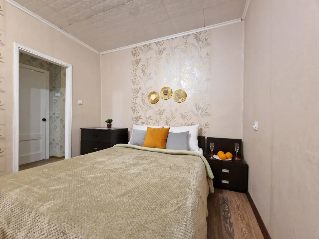 Квартира однокомнатная у Проспекта Космонавтов, в Эльмаше, 38 м², Екатеринбург — фото 2