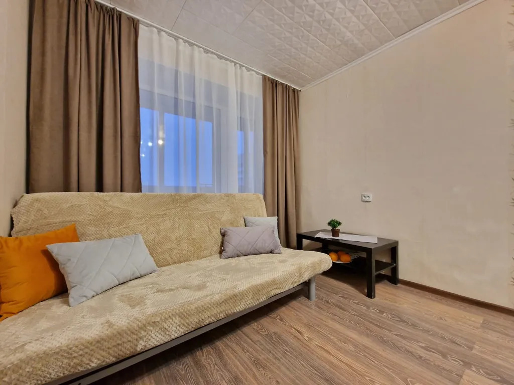 Квартира однокомнатная у Проспекта Космонавтов, в Эльмаше, 38 м², Екатеринбург — фото 5