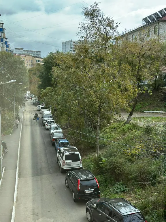 Квартира трёхкомнатная на проспекте Красного Знамени, 70 м², Владивосток — фото 10