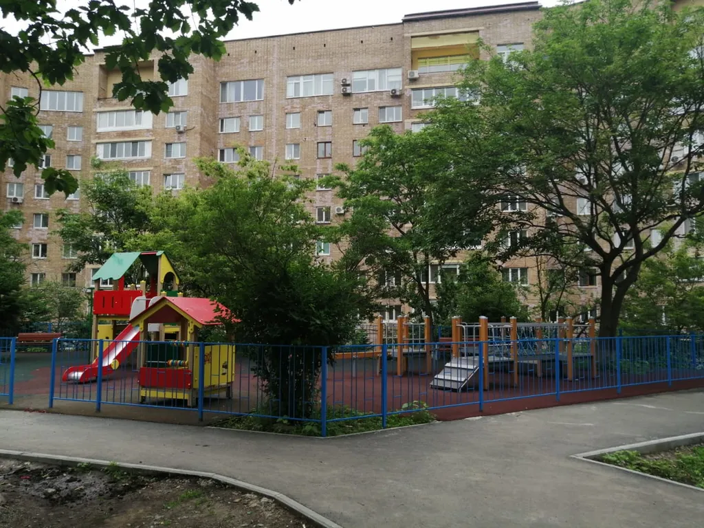 Квартира трёхкомнатная на проспекте Красного Знамени, 70 м², Владивосток — фото 8