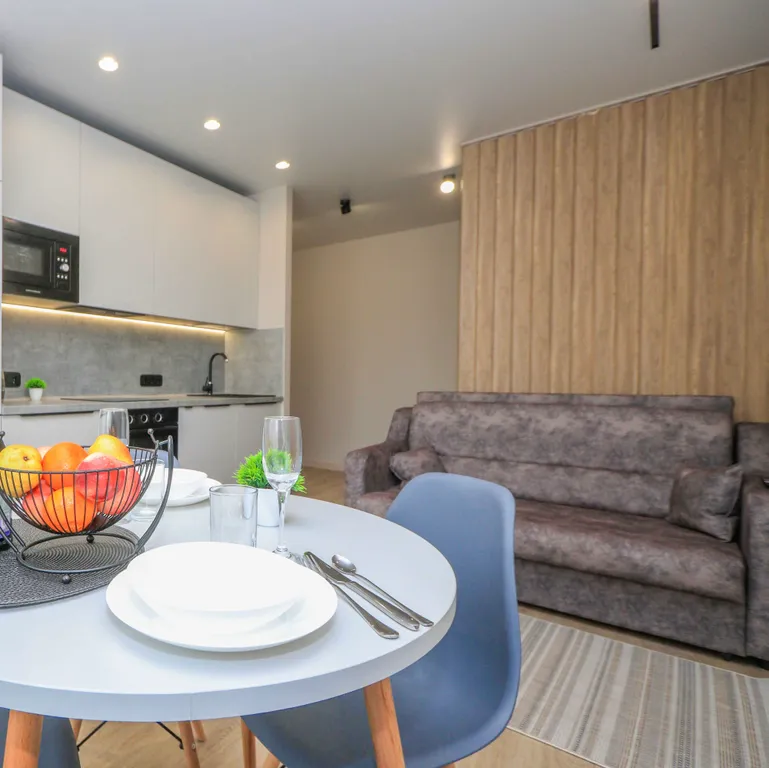 Квартира однокомнатная в Свердловском, 40 м², Иркутск — кухня, фото 9