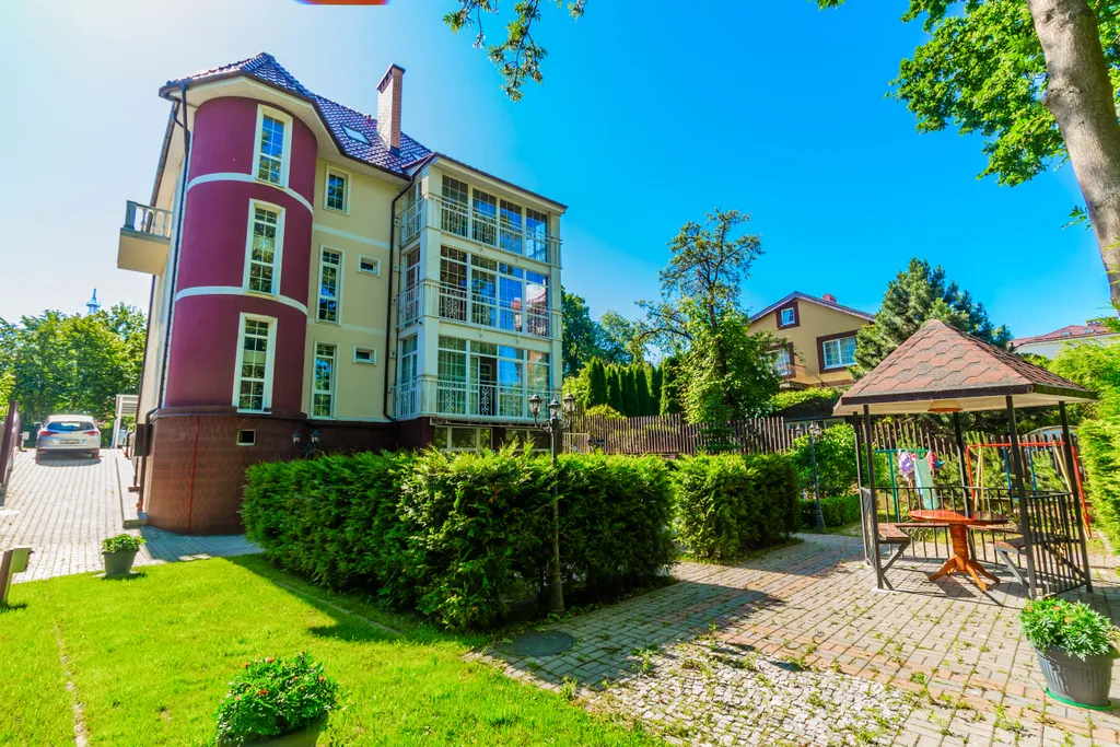 Апартаменты однокомнатные на улице Пионерской, 65 м², Пионерский — фото 6