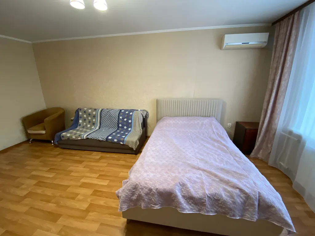 Квартира однокомнатная у метро Безымянка, 55 м², Самара — фото 13