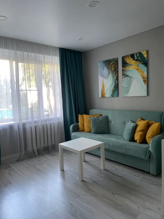 Квартира однокомнатная на улице Толстого, 32 м², Азов — спальня, фото 6
