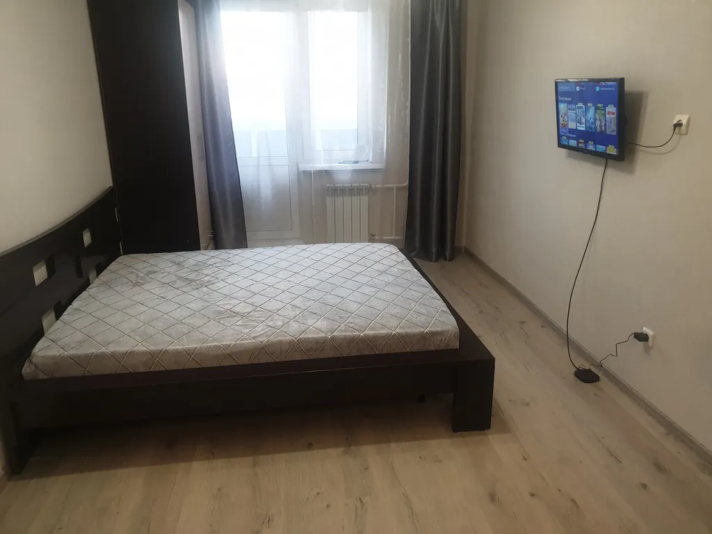 Квартира однокомнатная в Октябрьском, 45 м², Иркутск — фото 2