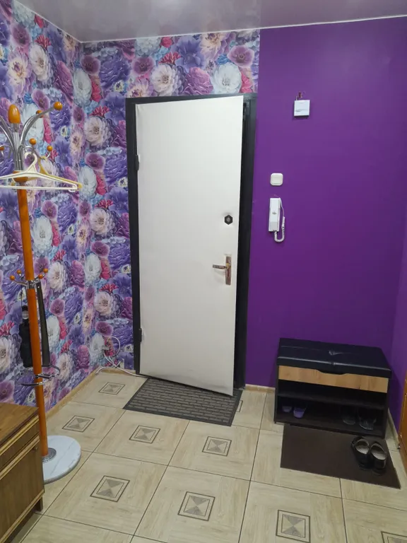Квартира двухкомнатная на улице Коммунальной, 55 м², Псков — фото 7