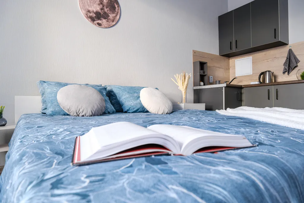 Студия однокомнатная на проспекте Успенском, 36 м², Верхняя Пышма — спальня, фото 4