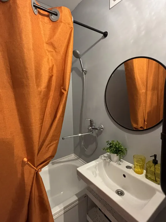 Квартира двухкомнатная на улице Волотовской, 55 м², Великий Новгород — фото 13