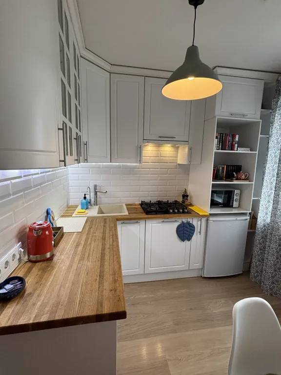 Квартира двухкомнатная на улице Волотовской, 55 м², Великий Новгород — фото 18