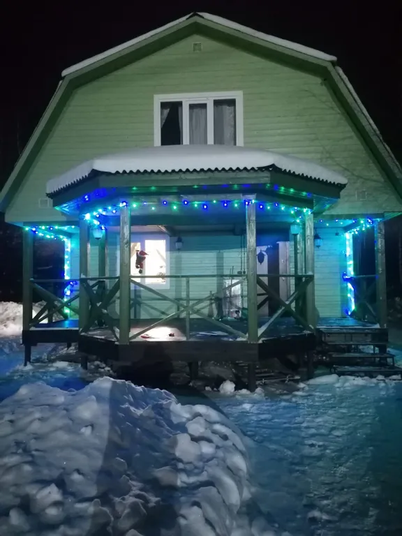 Дом в деревне с баней на дровах