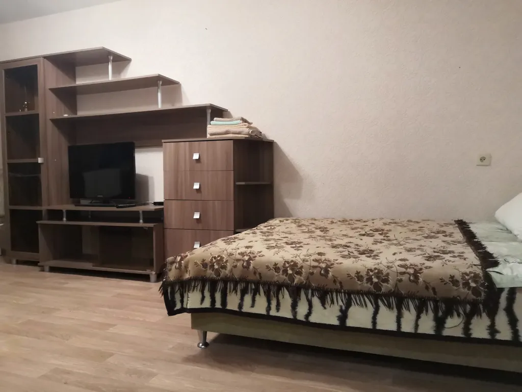 Квартира двухкомнатная в Кировском, 46 м², Волгоград — фото 4