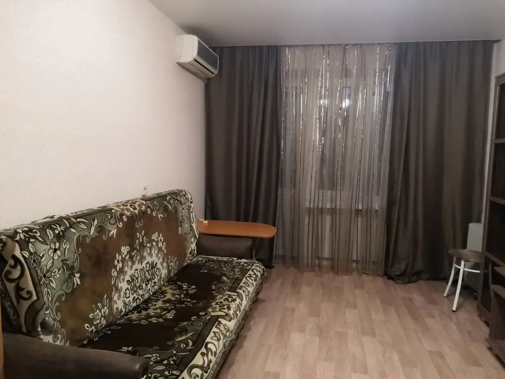 Квартира двухкомнатная в Кировском, 46 м², Волгоград — фото 7
