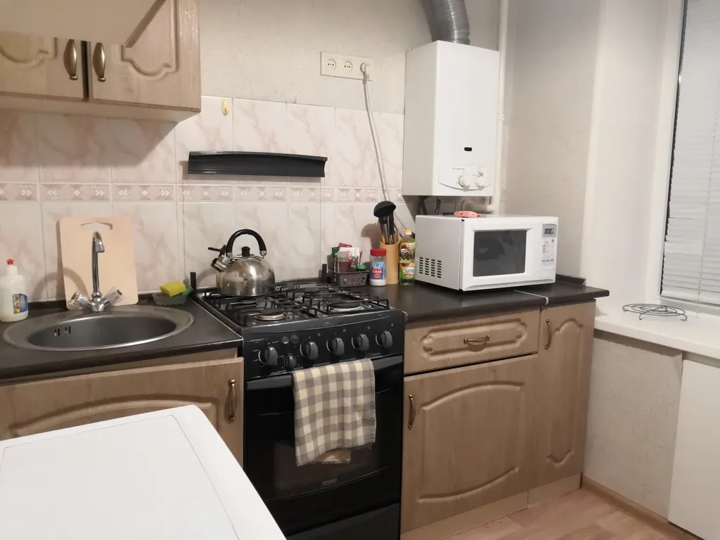 Квартира двухкомнатная в Кировском, 46 м², Волгоград — фото 8