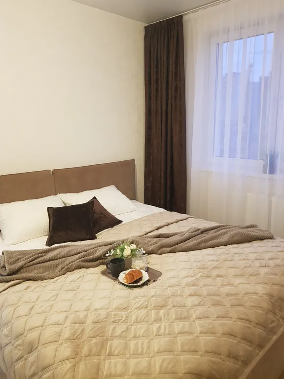 Квартира двухкомнатная в Советском, 50 м², Нижний Новгород — спальня, фото 3