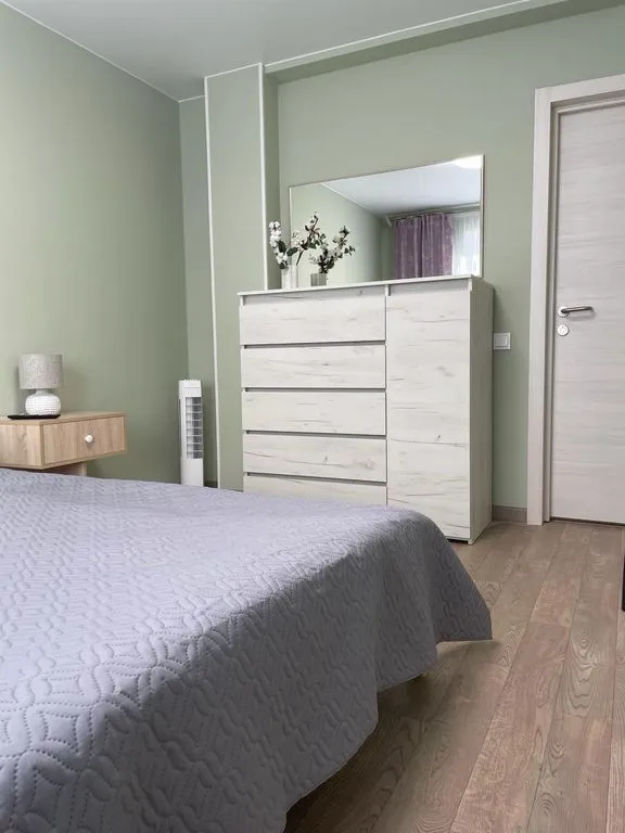 Двухместный номер с 1 кроватью улучшенный — Колибри, фото 1 из 5