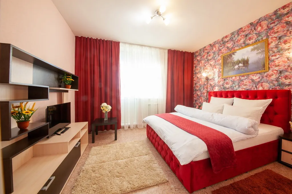Квартира двухкомнатная в Советском, 66 м², Красноярск — спальня, фото 6