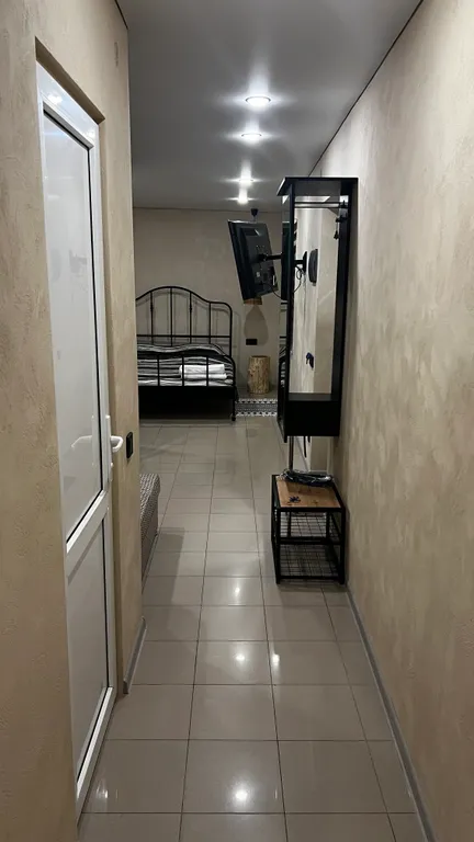 Апартаменты однокомнатные на улице Адмирала Холостякова, 36 м², Геленджик — фото 3
