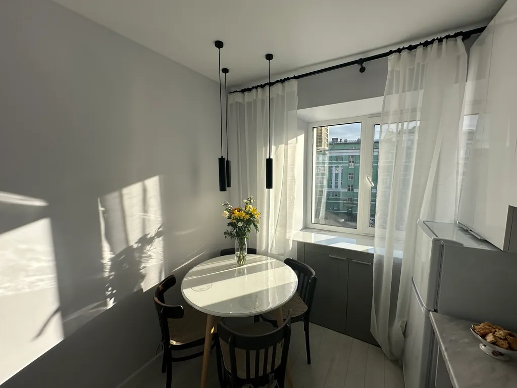 Квартира однокомнатная у Кремлёвской, в Вахитовском, 31 м², Казань — кухня, фото 3