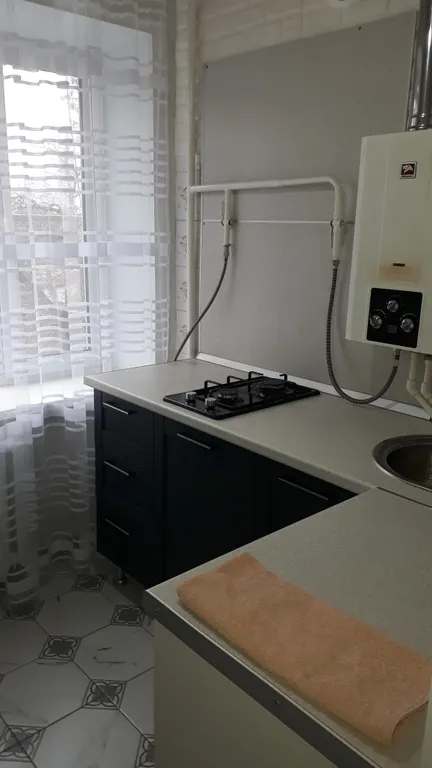 Квартира однокомнатная на проспекте 22-го Партсъезде, 30 м², Минеральные Воды — кухня, фото 3