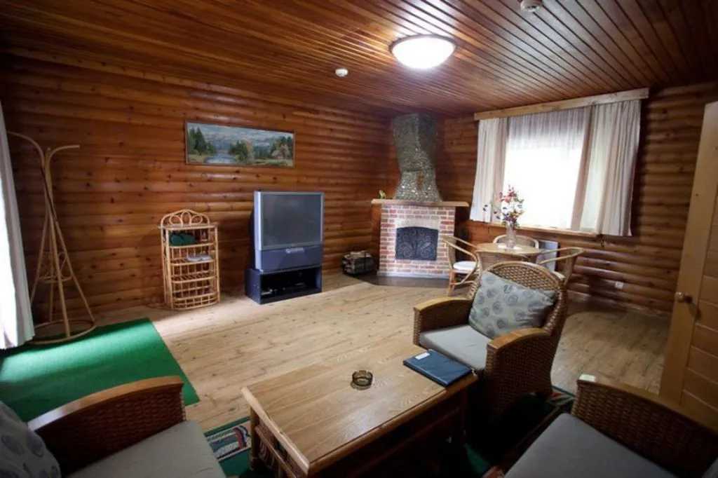 Двухместный номер с 1 кроватью № 4 люкс с камином