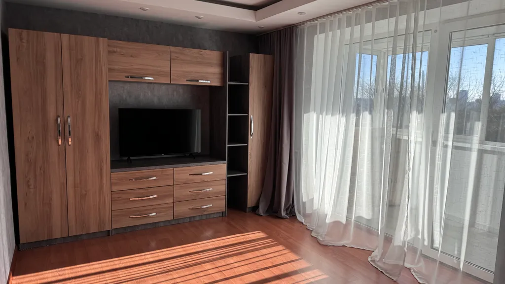 Квартира двухкомнатная в Фрунзенском, 47 м², Владивосток — фото 2