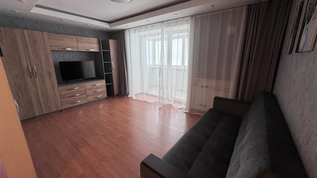 Квартира двухкомнатная в Фрунзенском, 47 м², Владивосток — фото 4