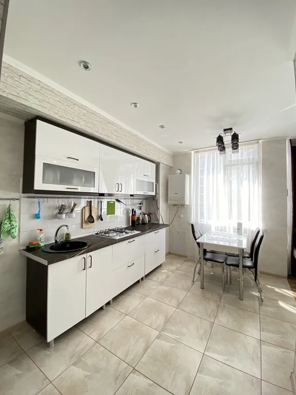 Квартира однокомнатная в Гагаринском, 40 м², Севастополь — фото 9
