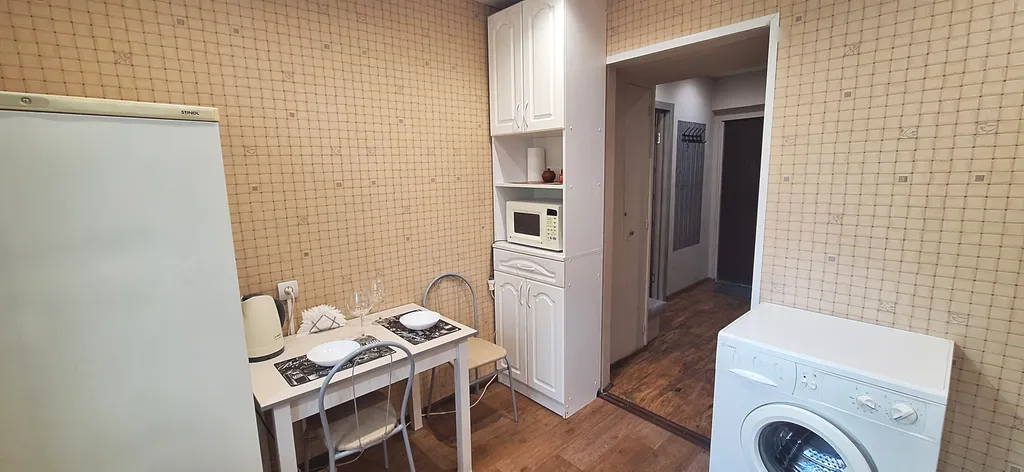 Квартира однокомнатная на улице Народной, 35 м², Псков — кухня