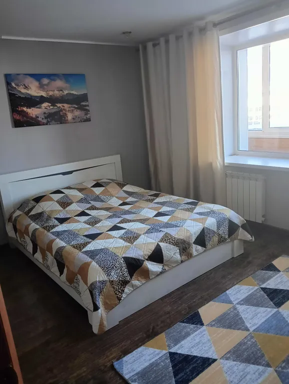 Квартира однокомнатная на улице Дзержинского, 38 м², Шерегеш — спальня, фото 4