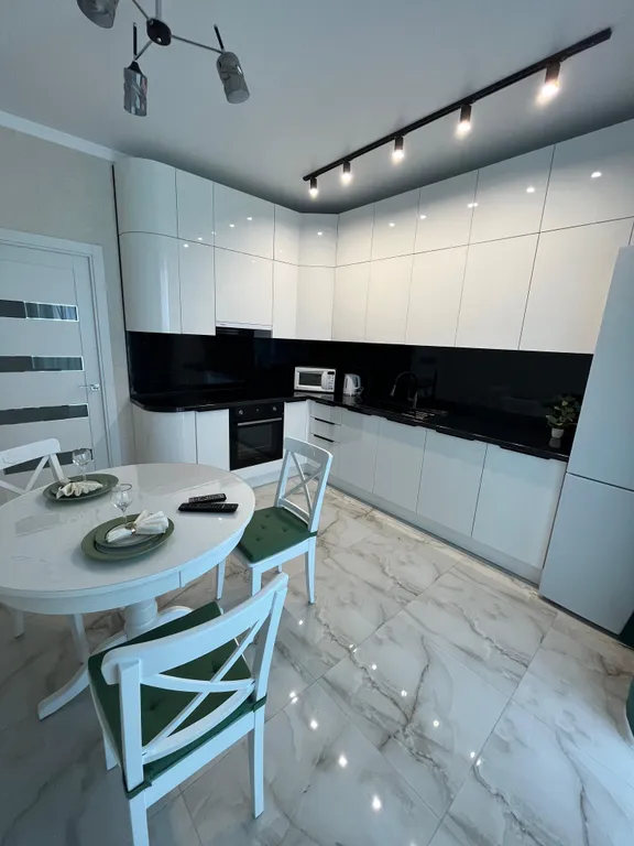 Квартира однокомнатная на улице Шпаковской, 41 м², Ставрополь — кухня, фото 4