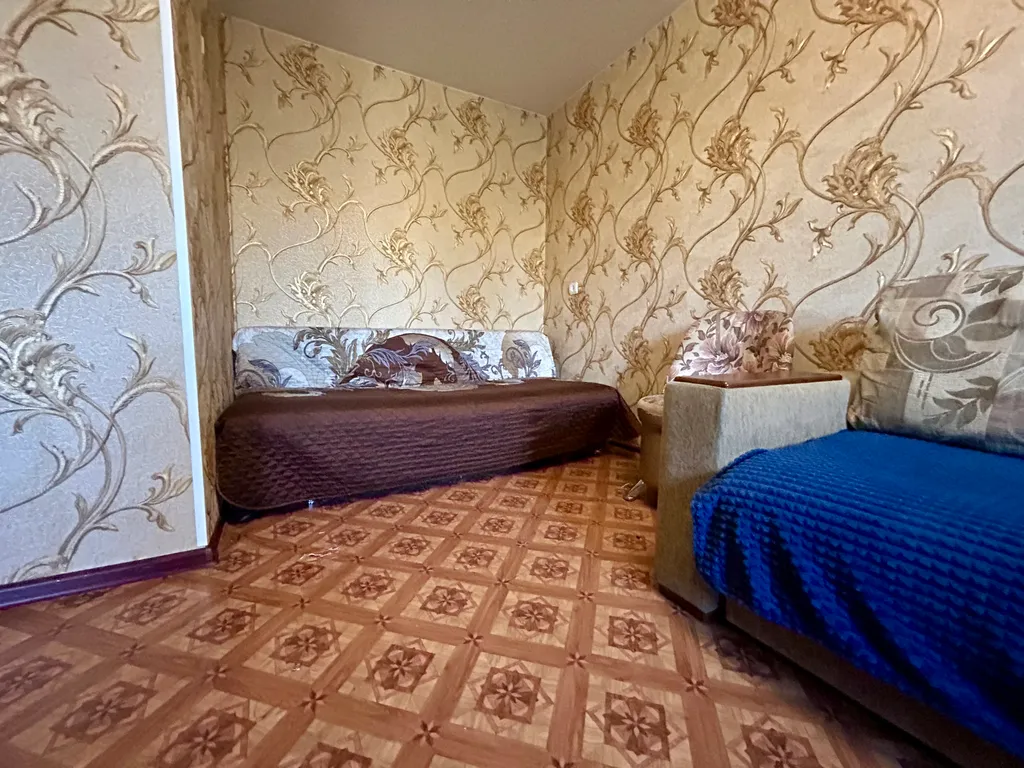 Квартира однокомнатная в Красноармейском, 36 м², Волгоград — спальня, фото 3