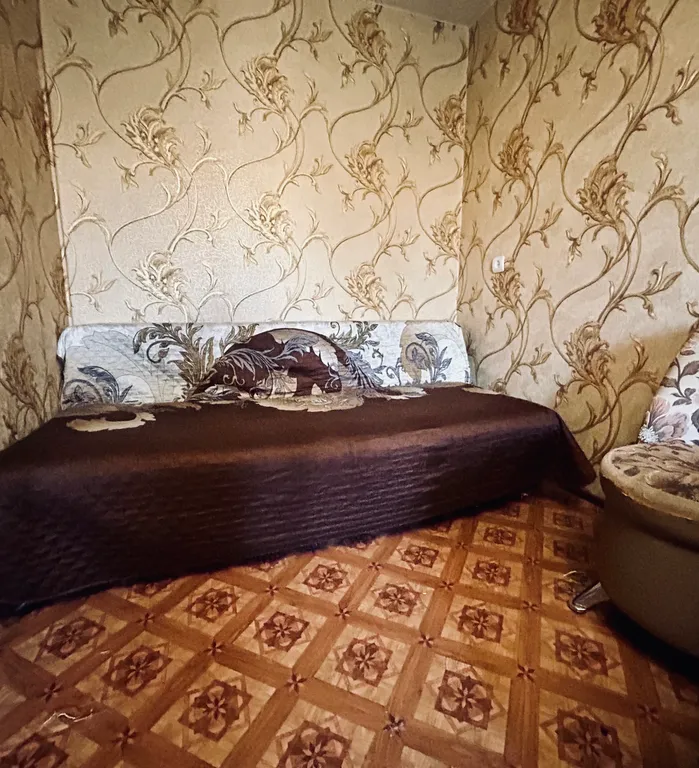 Квартира однокомнатная в Красноармейском, 36 м², Волгоград — спальня, фото 4