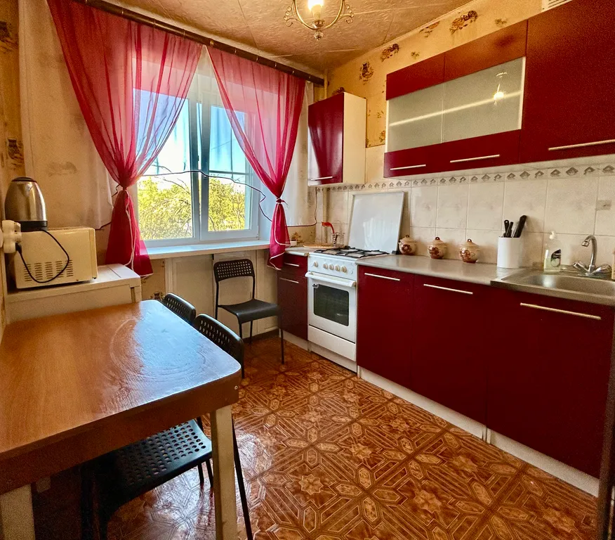 Квартира однокомнатная в Красноармейском, 36 м², Волгоград — кухня