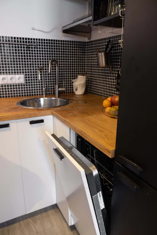 Апартаменты однокомнатные у ЦСКА, в Хорошевском, 40 м², Москва — кухня, фото 8