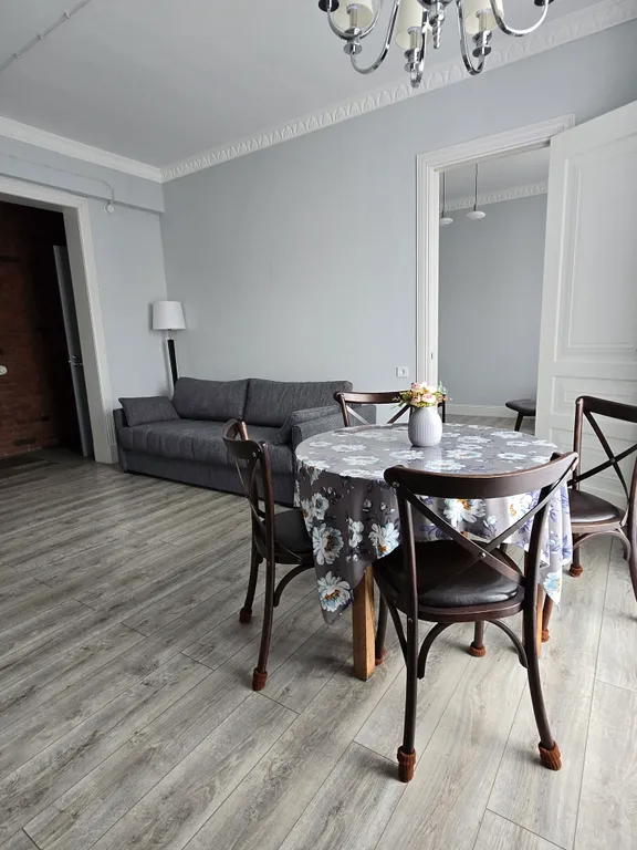 Квартира двухкомнатная на улице Большой Санкт-Петербургской, 74 м², Великий Новгород — фото 21