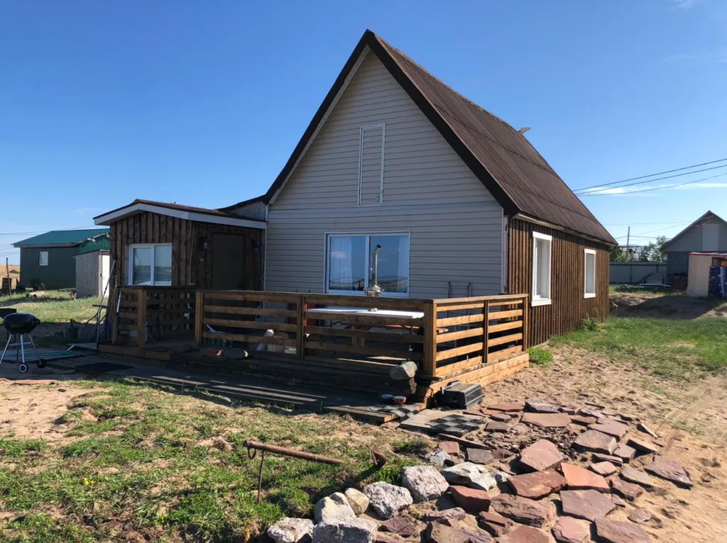 Уютный дом с живописным видом на реку