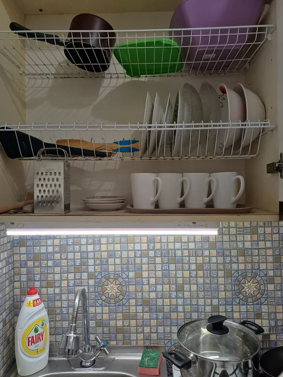 Квартира двухкомнатная в Краснооктябрьском, 40 м², Волгоград — кухня, фото 3
