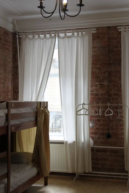 МК+КМ "Old Flat" — номер
